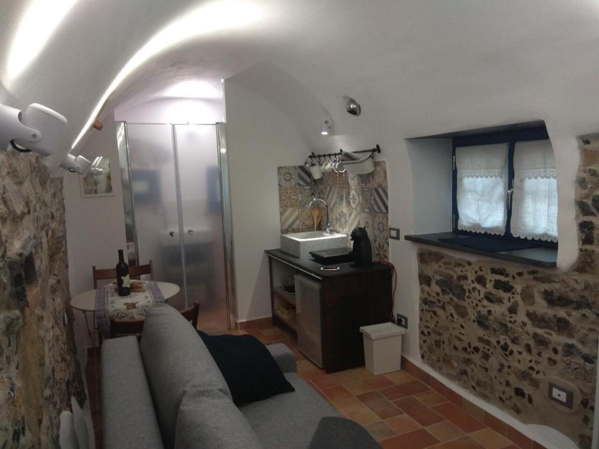 Bed and Breakfast Le Ciappe Castelbianco Terra Citr 9020-Beb-0003 à Colletta Extérieur photo